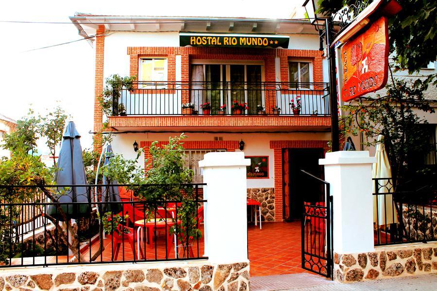 Hostal Rio Mundo Riópar Esterno foto